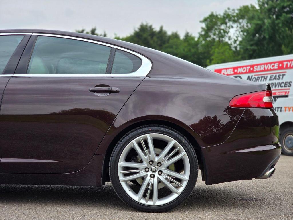 JAGUAR XF 3.0 d V6 Portfolio 2010