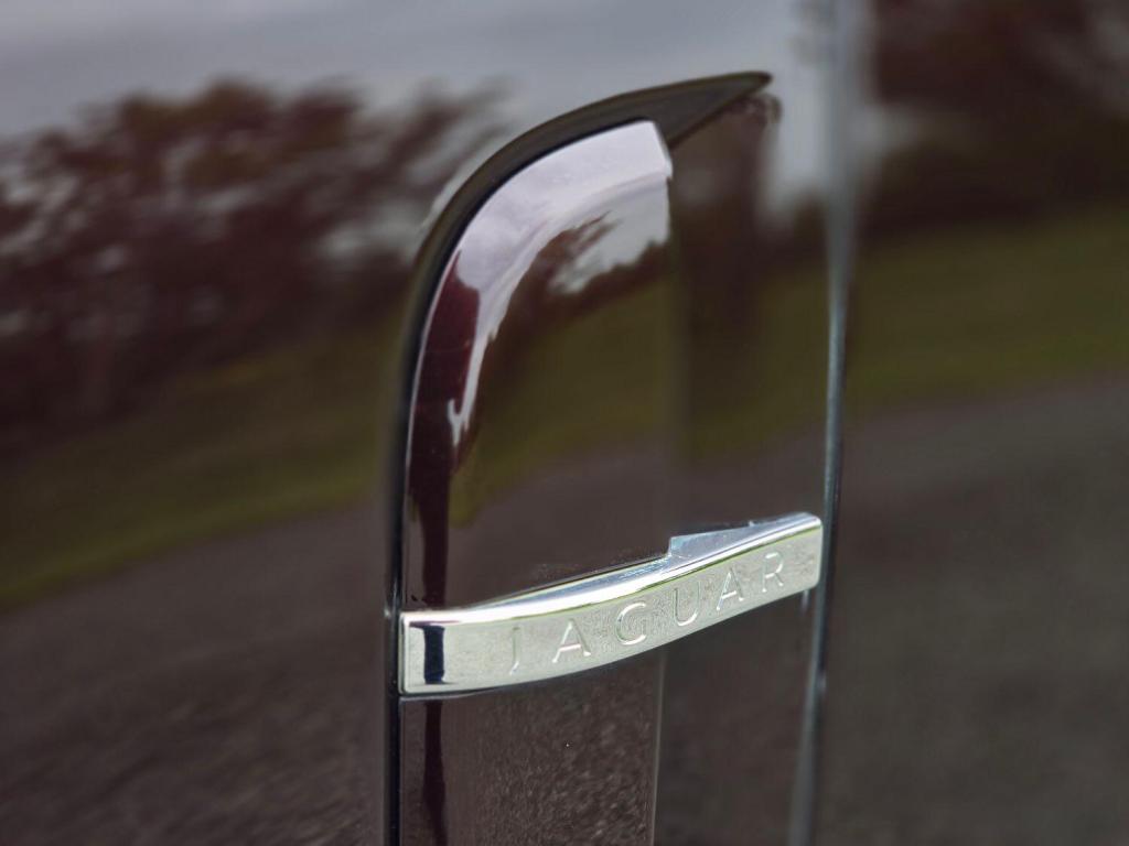 JAGUAR XF 3.0 d V6 Portfolio 2010