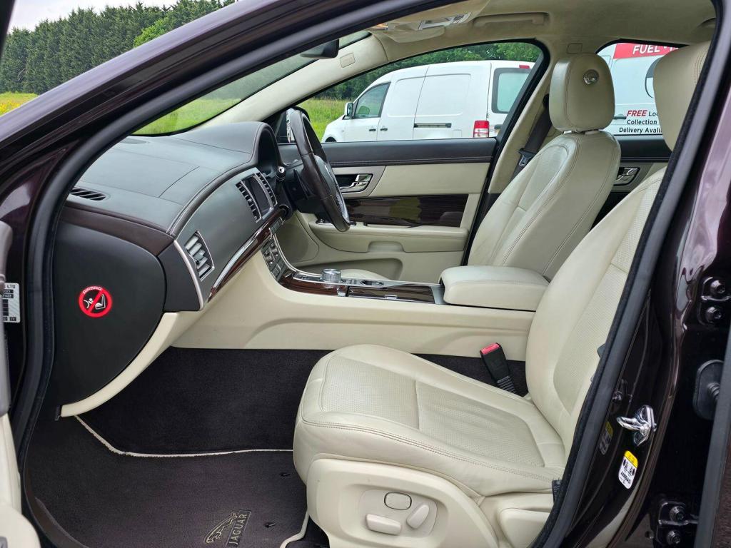 JAGUAR XF 3.0 d V6 Portfolio 2010