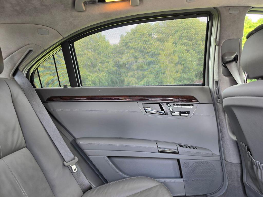 MERCEDES-BENZ S CLASS 5.5 S500 V8 2006