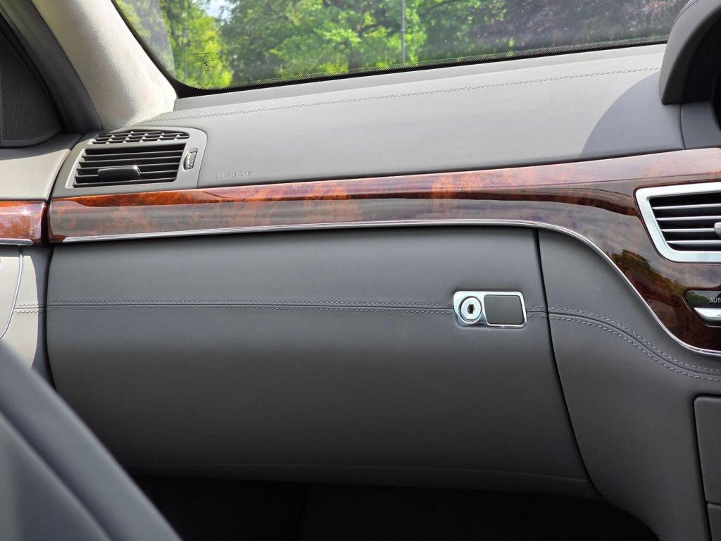 MERCEDES-BENZ S CLASS 5.5 S500 V8 2006