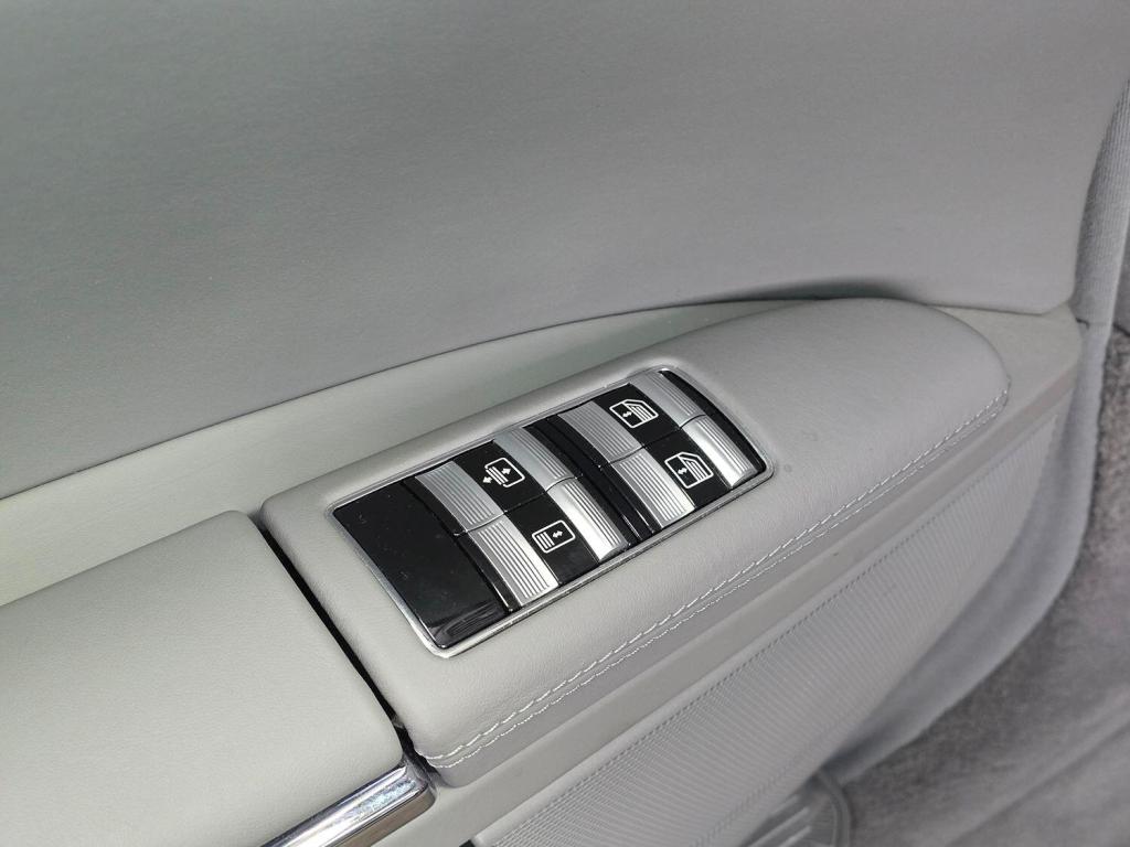 MERCEDES-BENZ S CLASS 5.5 S500 V8 2006