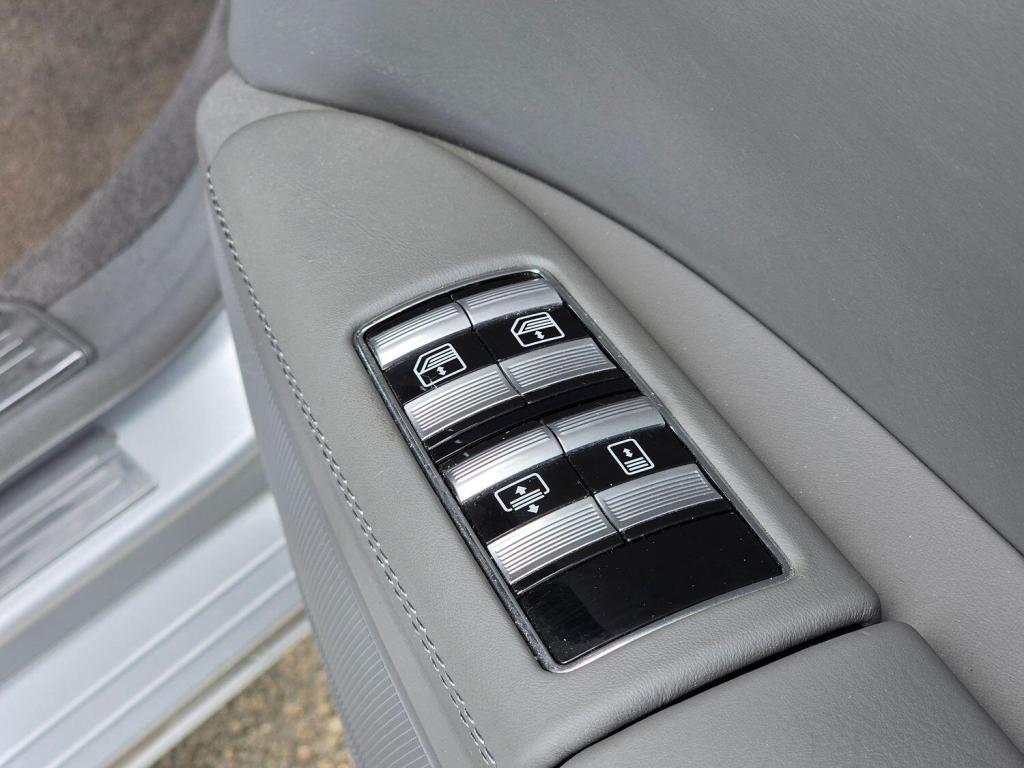 MERCEDES-BENZ S CLASS 5.5 S500 V8 2006