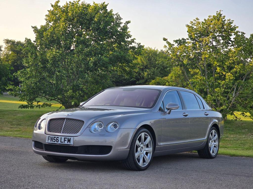 BENTLEY FLYING SPUR  2006