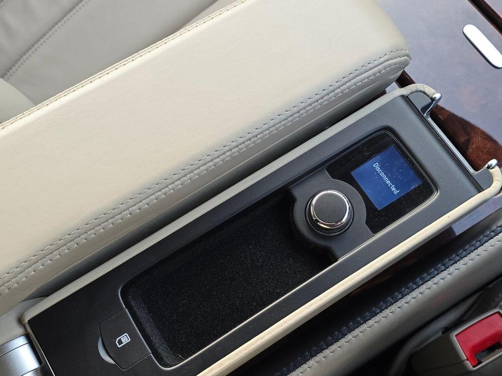 BENTLEY FLYING SPUR  2006