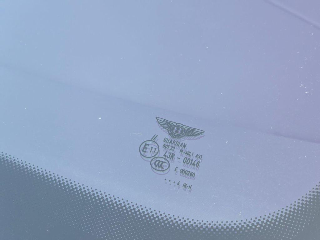 BENTLEY FLYING SPUR  2006