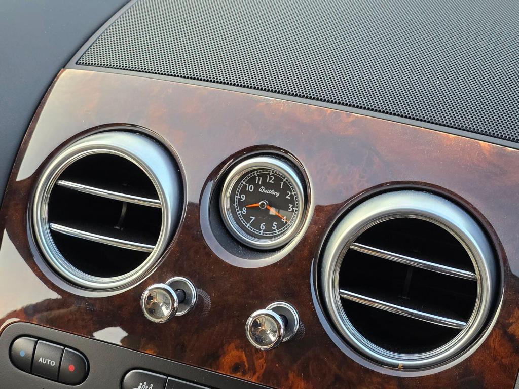 BENTLEY FLYING SPUR  2006