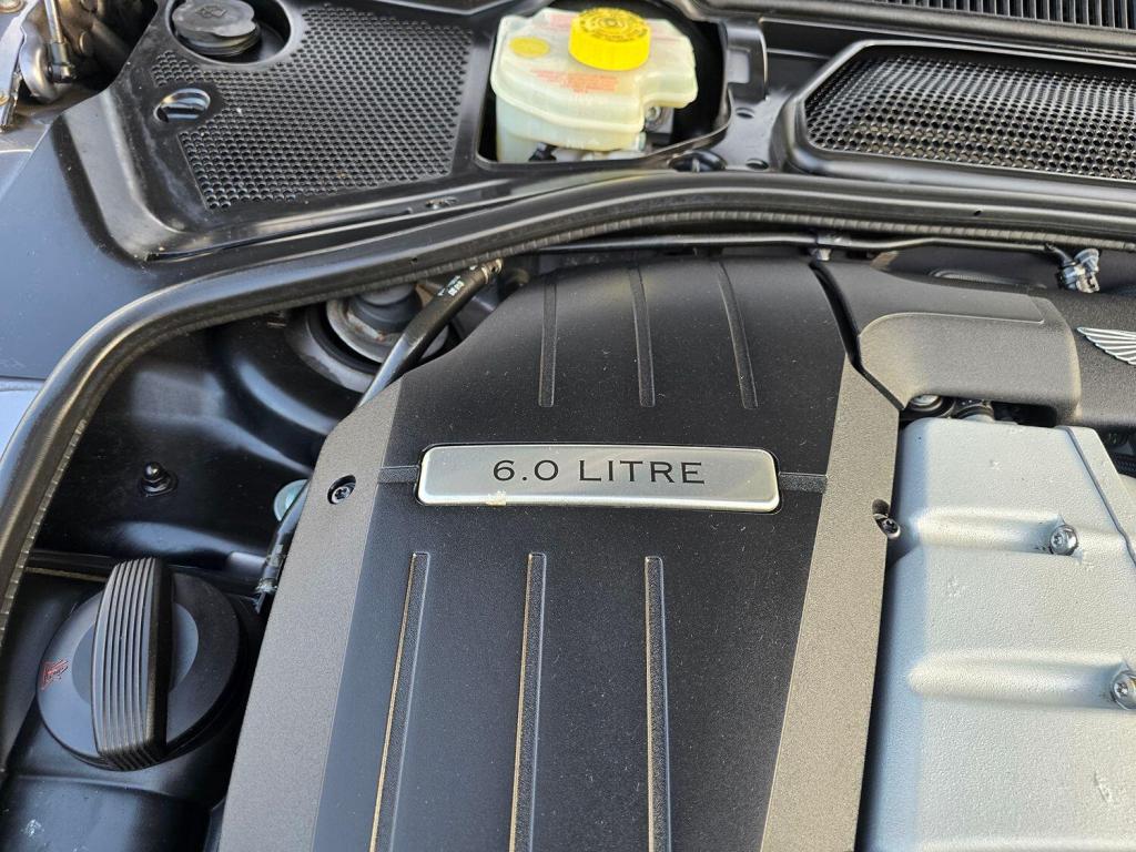 BENTLEY FLYING SPUR  2006