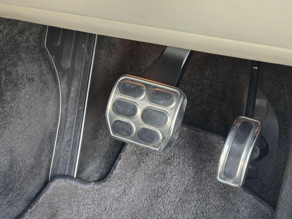 BENTLEY FLYING SPUR  2006