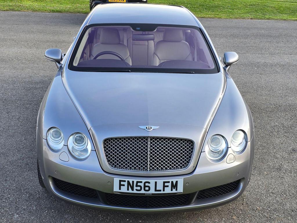 BENTLEY FLYING SPUR  2006