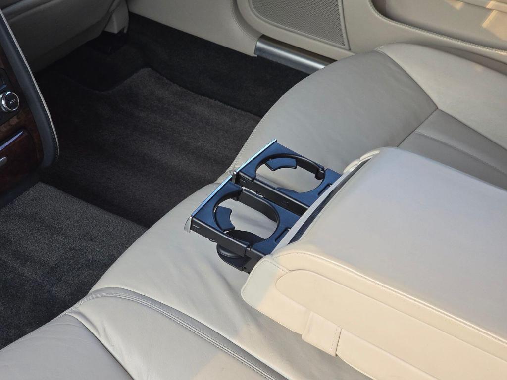 BENTLEY FLYING SPUR  2006