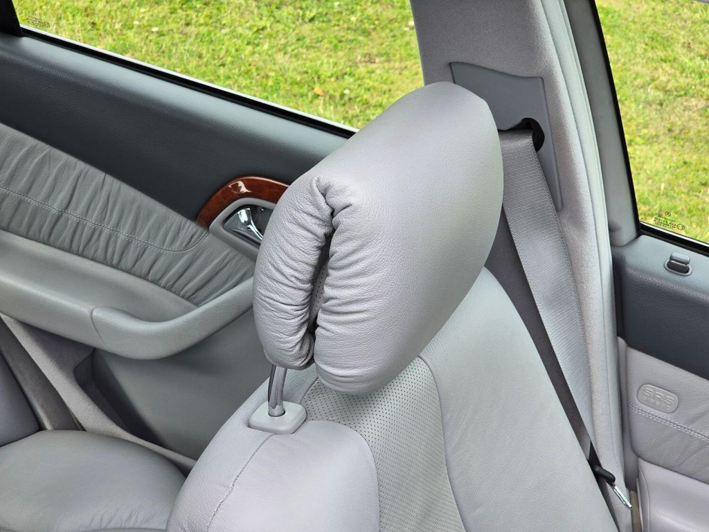 MERCEDES-BENZ S CLASS 3.2 S320 2001