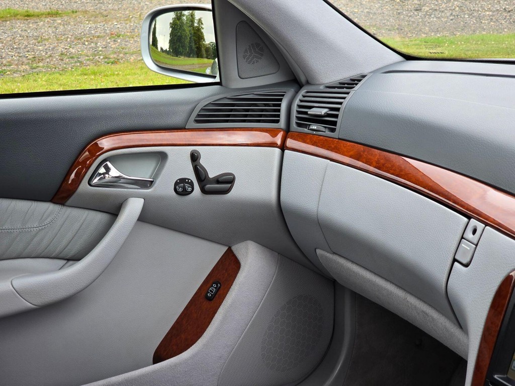 MERCEDES-BENZ S CLASS 3.2 S320 2001