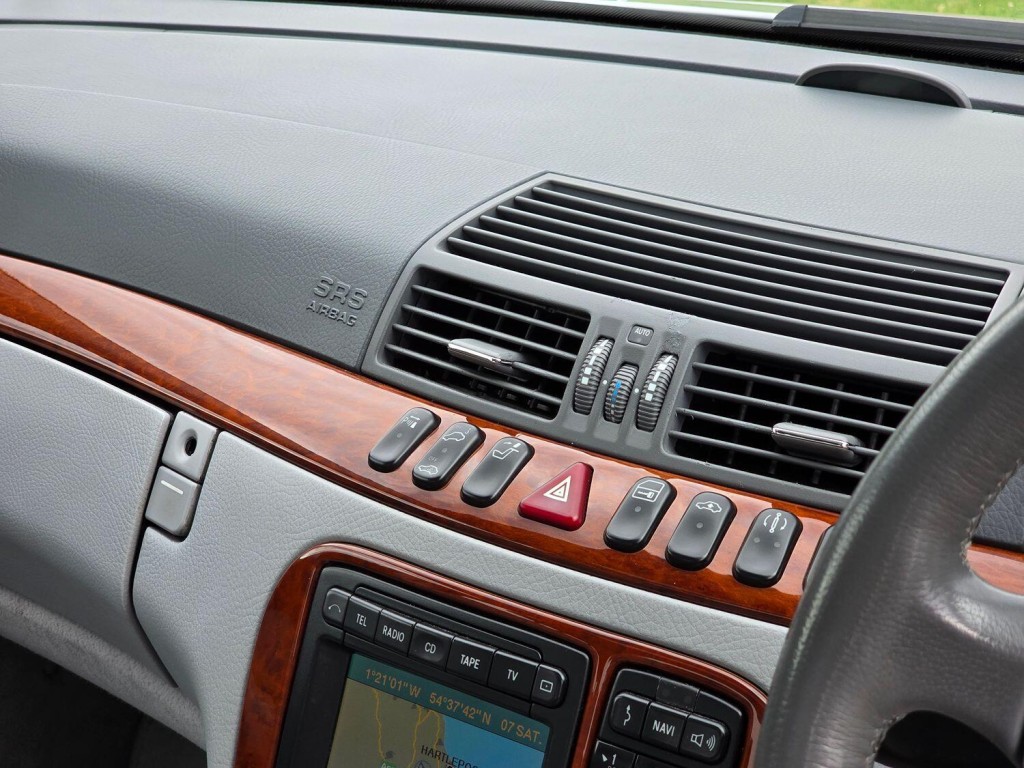 MERCEDES-BENZ S CLASS 3.2 S320 2001