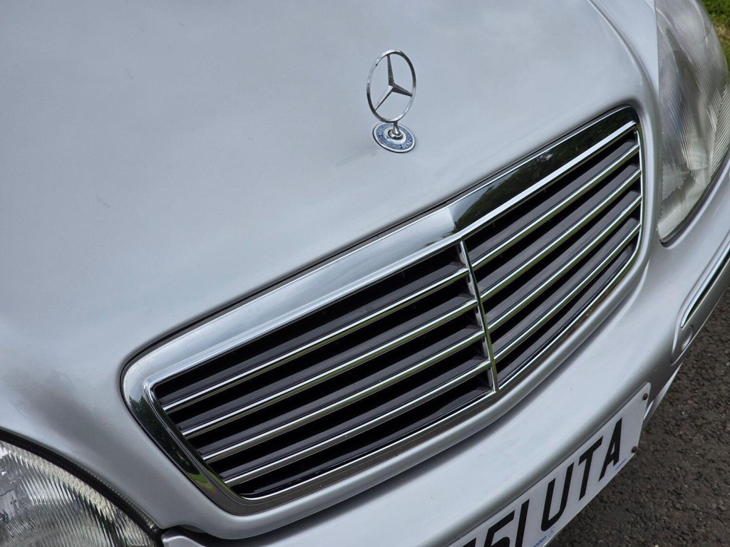 MERCEDES-BENZ S CLASS 3.2 S320 2001