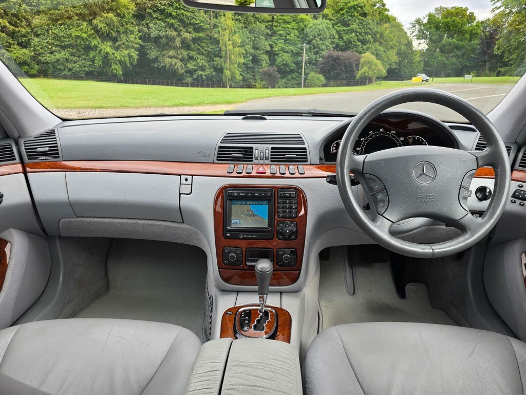 MERCEDES-BENZ S CLASS 3.2 S320 2001