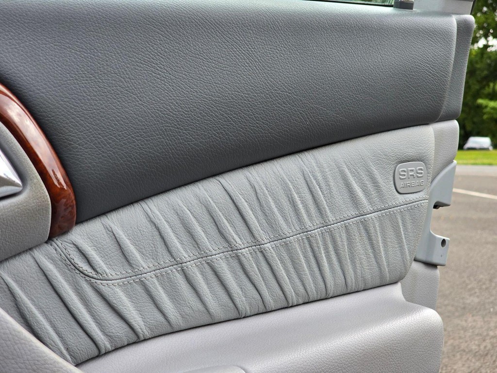 MERCEDES-BENZ S CLASS 3.2 S320 2001