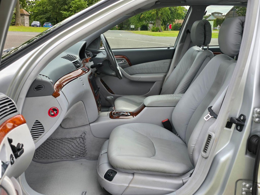 MERCEDES-BENZ S CLASS 3.2 S320 2001