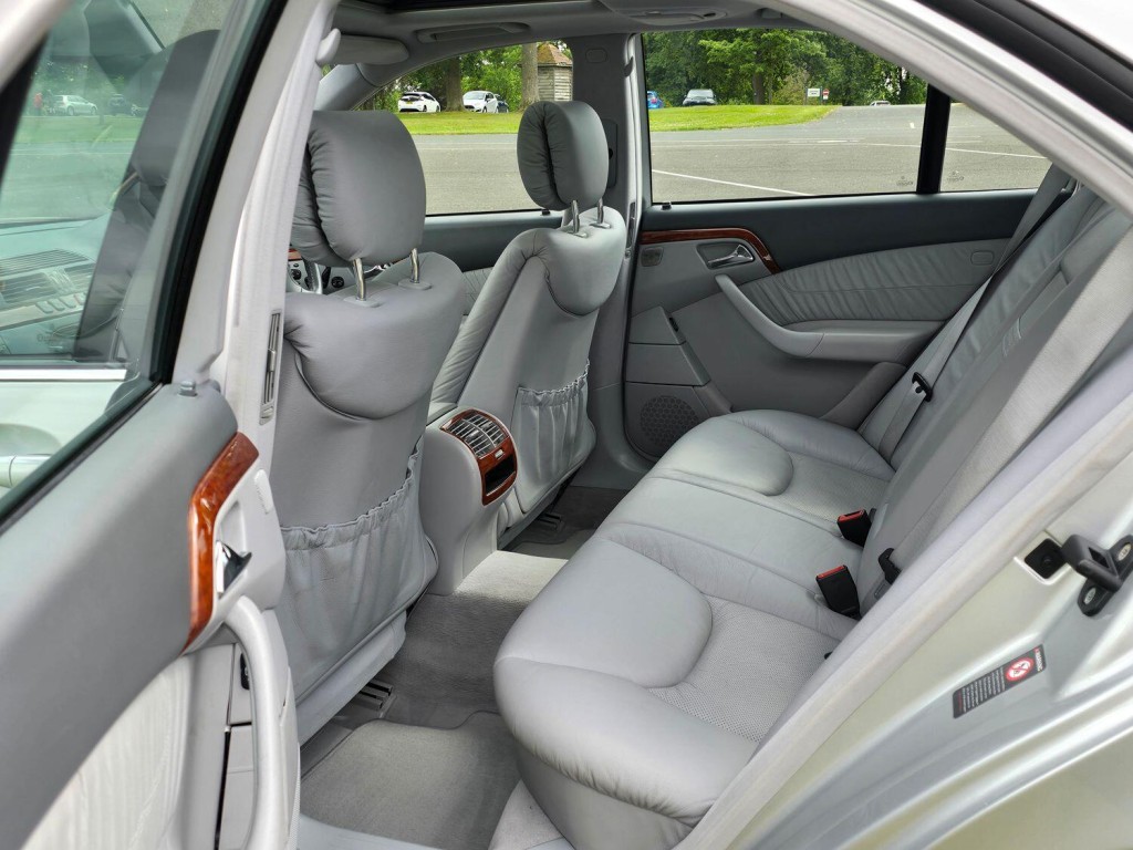 MERCEDES-BENZ S CLASS 3.2 S320 2001