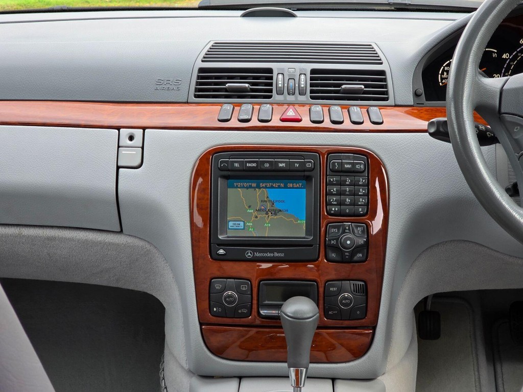 MERCEDES-BENZ S CLASS 3.2 S320 2001