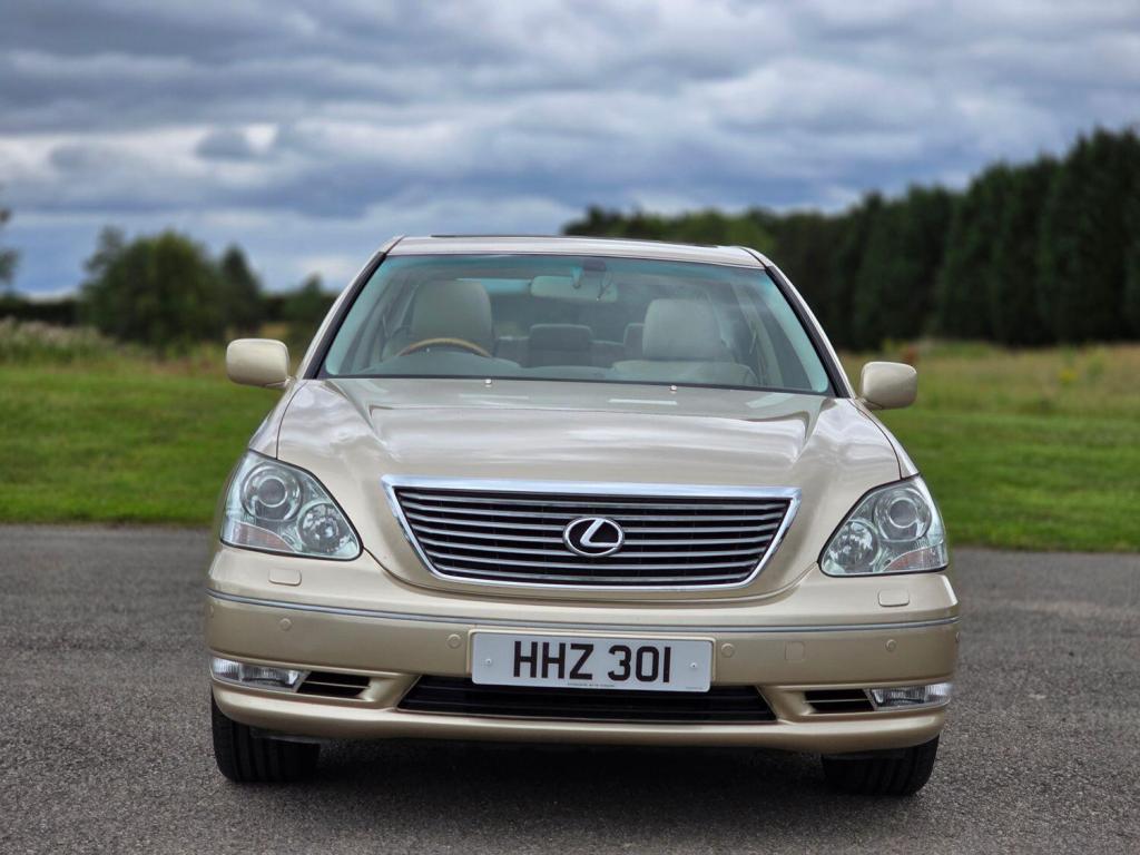 LEXUS LS 4.3 430 2004