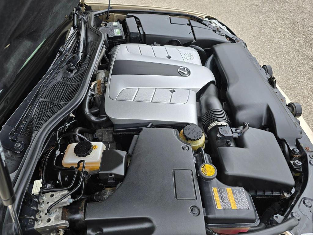 LEXUS LS 4.3 430 2004