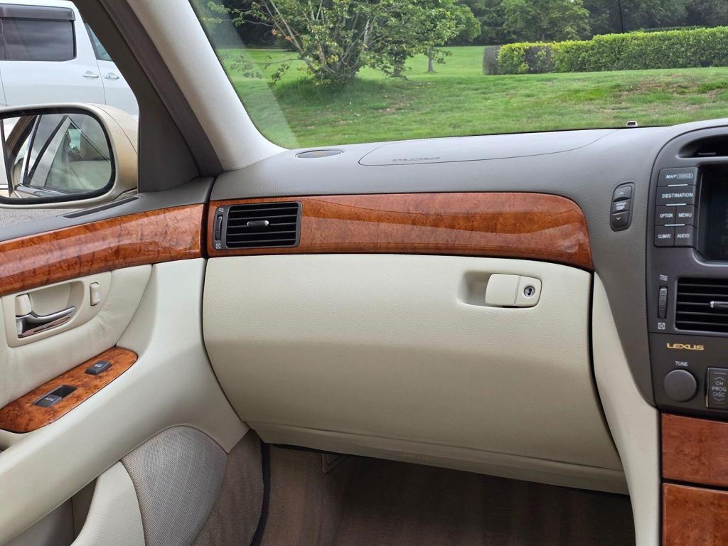 LEXUS LS 4.3 430 2004