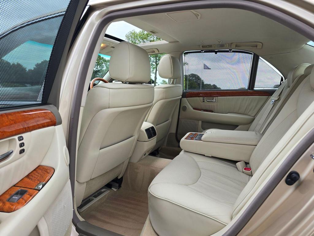 LEXUS LS 4.3 430 2004