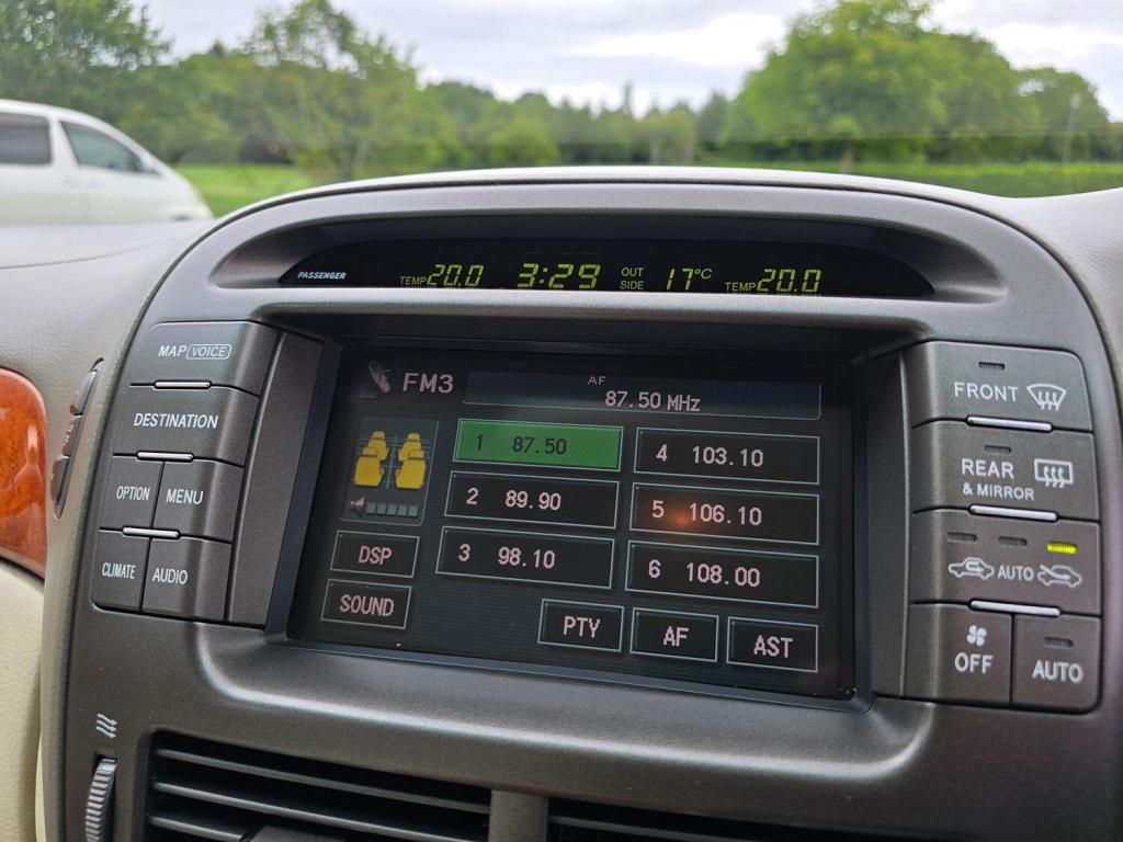 LEXUS LS 4.3 430 2004