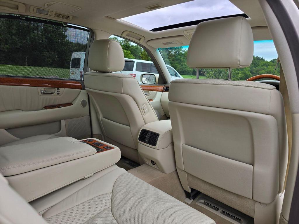 LEXUS LS 4.3 430 2004