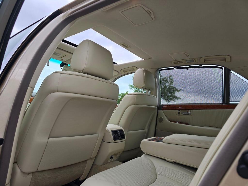 LEXUS LS 4.3 430 2004