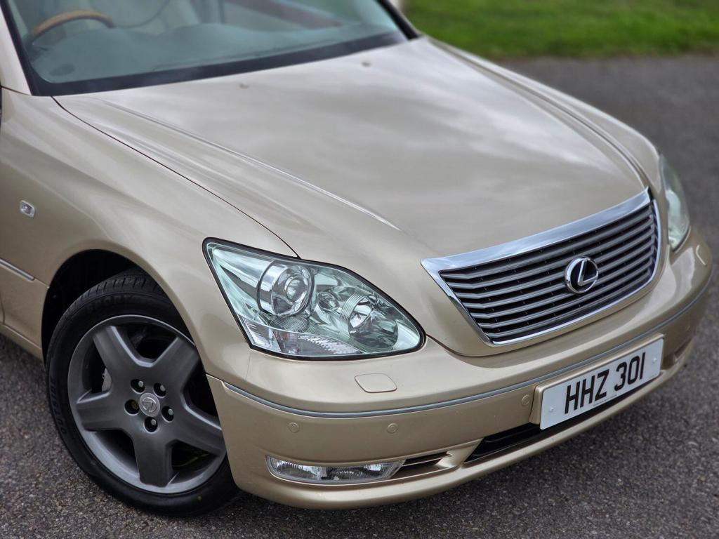 LEXUS LS 4.3 430 2004