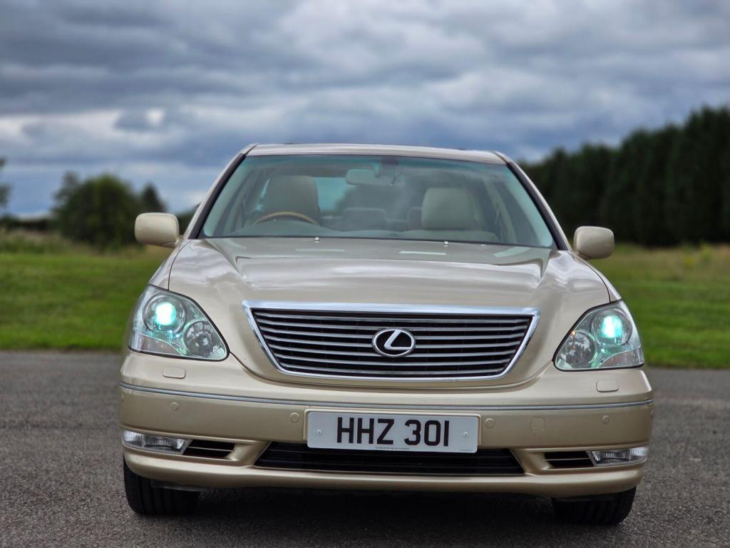 LEXUS LS 4.3 430 2004