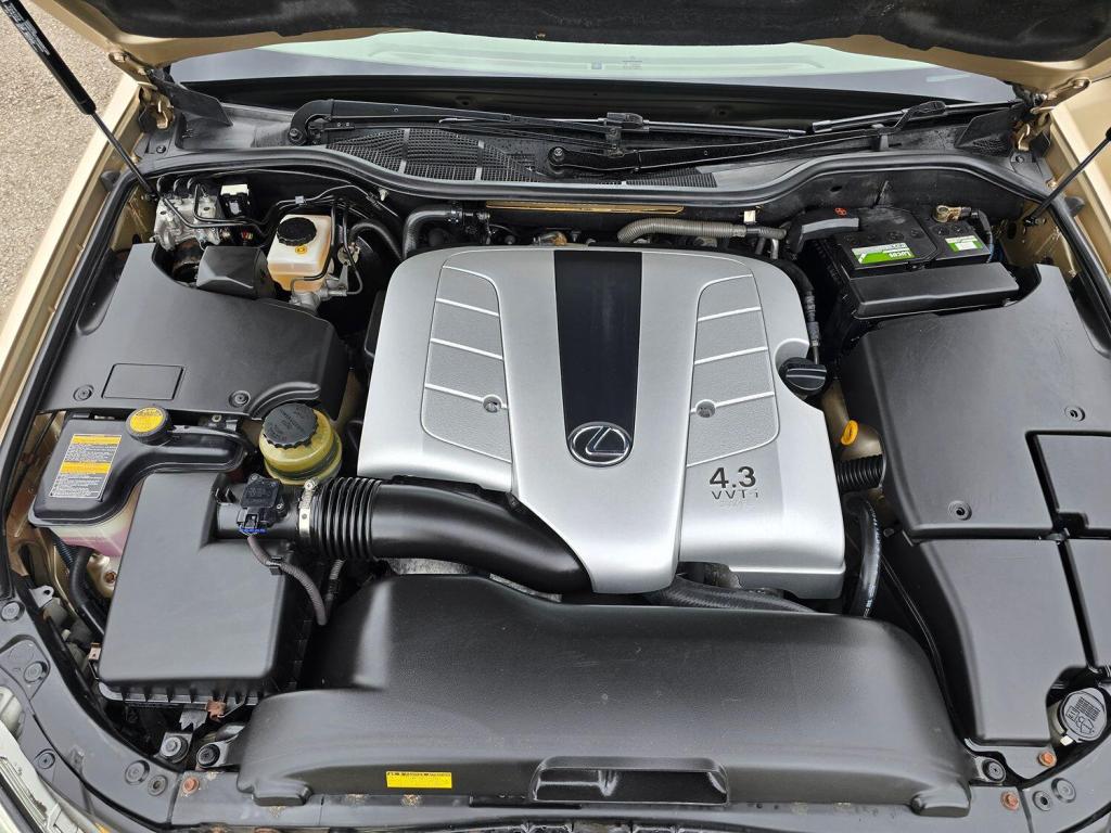 LEXUS LS 4.3 430 2004