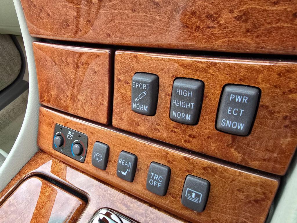 LEXUS LS 4.3 430 2004