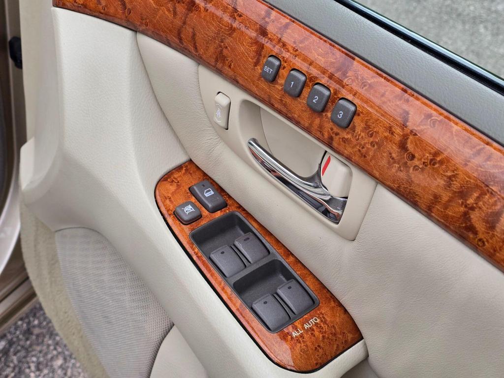 LEXUS LS 4.3 430 2004