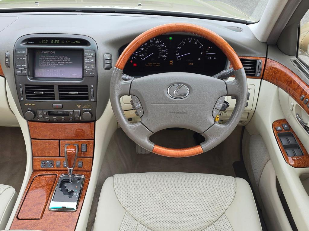 LEXUS LS 4.3 430 2004