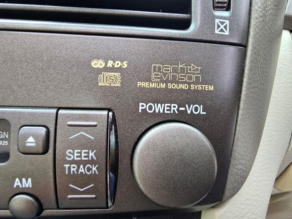 LEXUS LS 4.3 430 2004