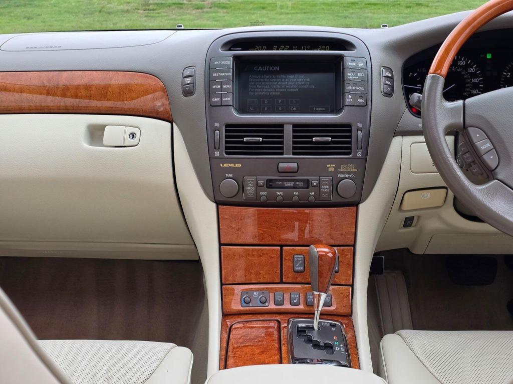 LEXUS LS 4.3 430 2004