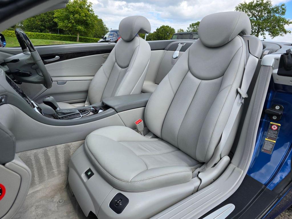 MERCEDES-BENZ SL 3.7 SL350 2005