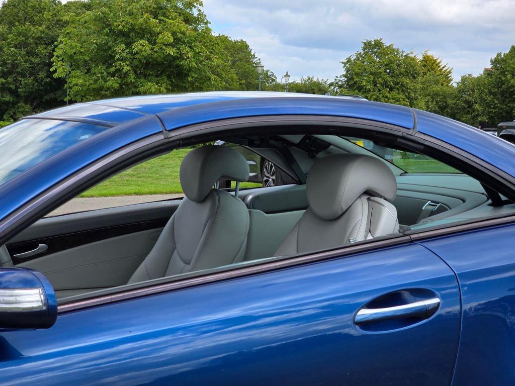 MERCEDES-BENZ SL 3.7 SL350 2005