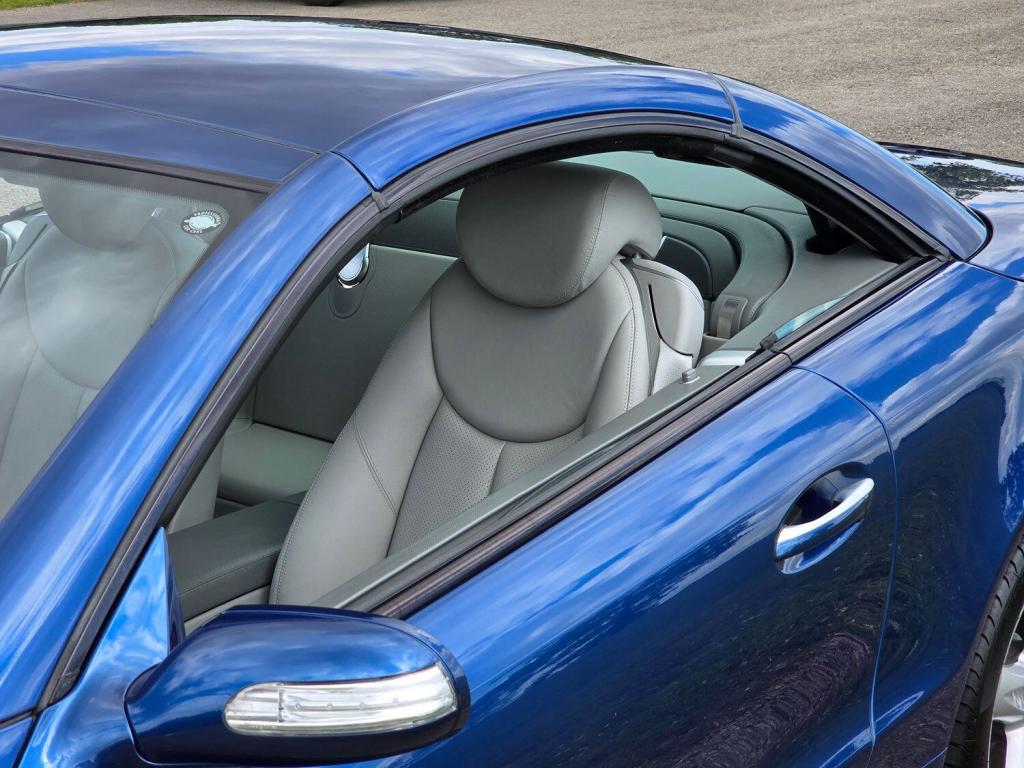 MERCEDES-BENZ SL 3.7 SL350 2005