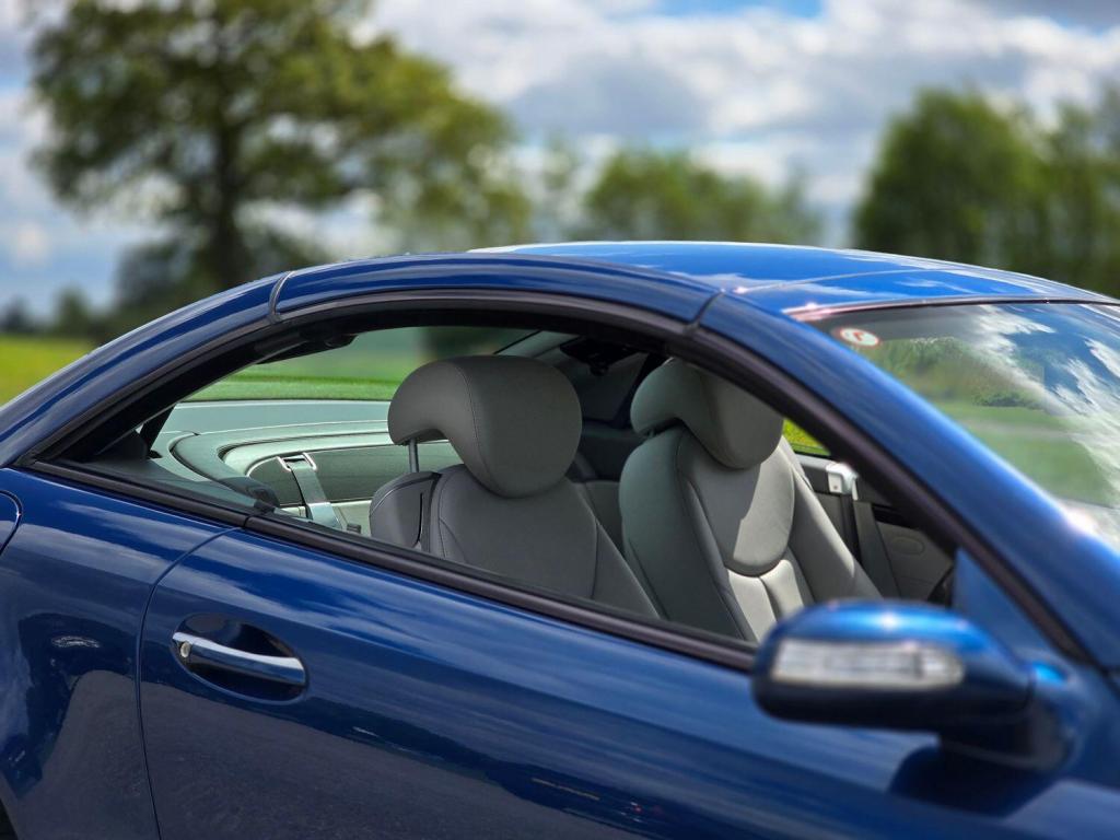 MERCEDES-BENZ SL 3.7 SL350 2005