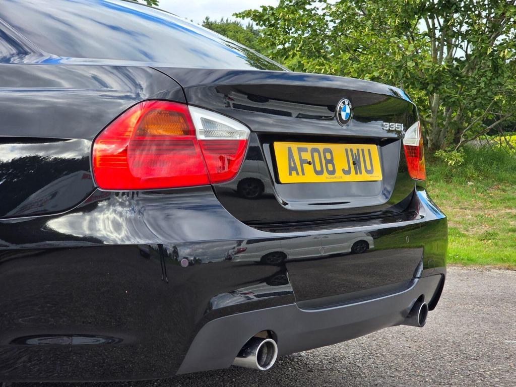 BMW 3 SERIES 3.0 335i M Sport Saloon 2008