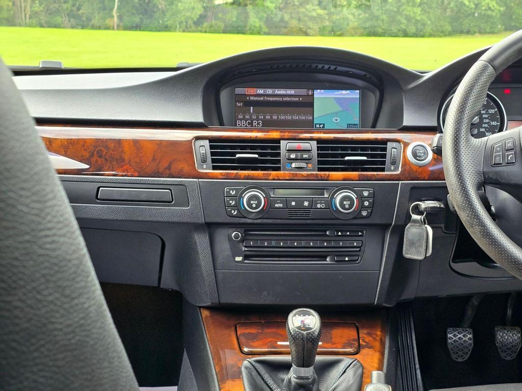 BMW 3 SERIES 3.0 335i M Sport Saloon 2008