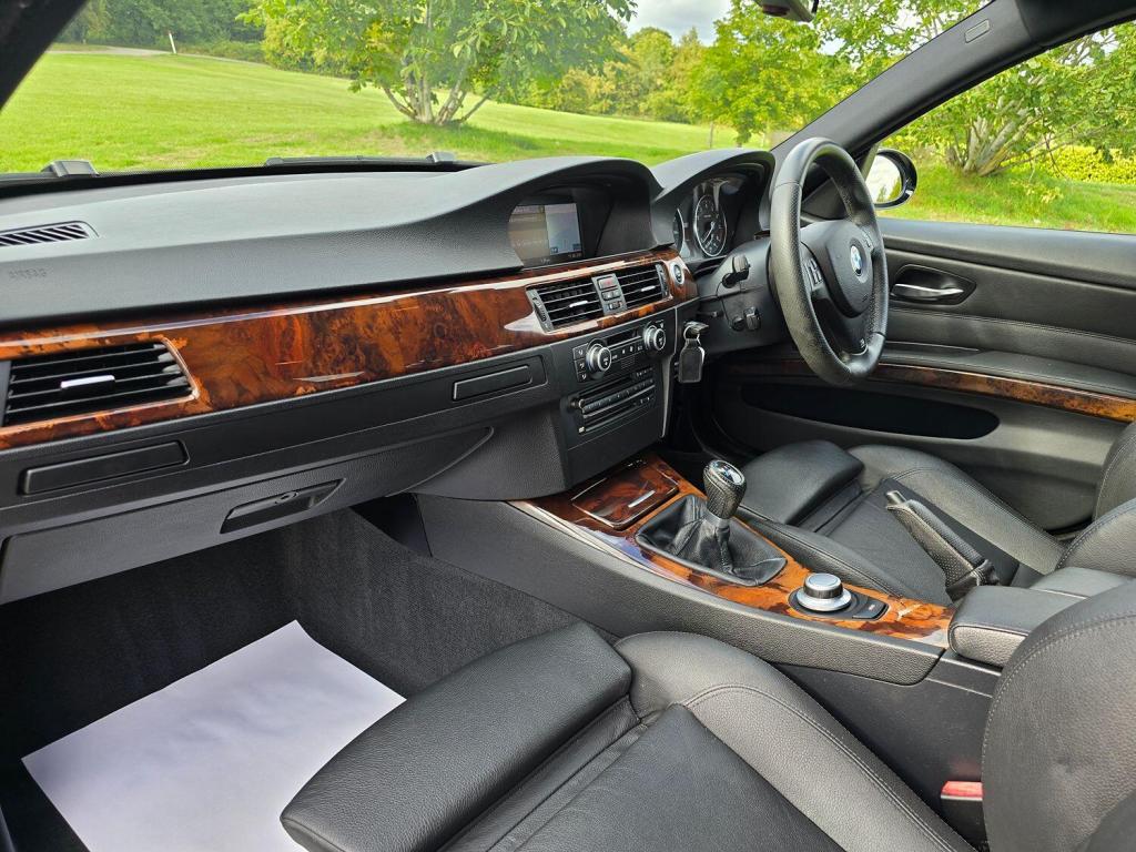 BMW 3 SERIES 3.0 335i M Sport Saloon 2008