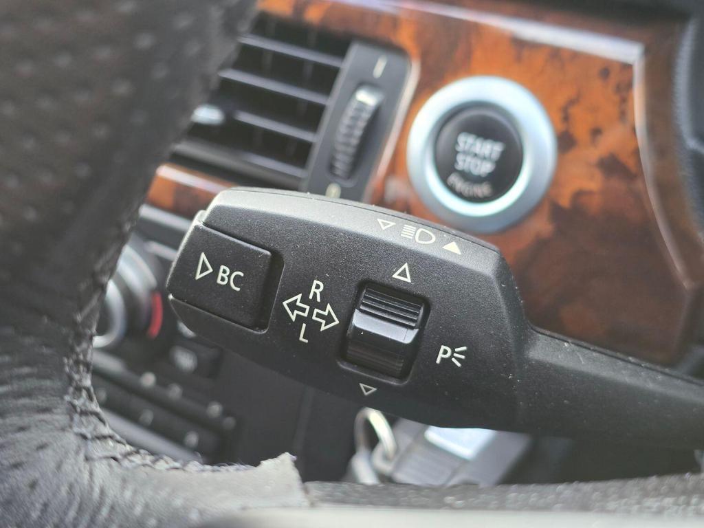 BMW 3 SERIES 3.0 335i M Sport Saloon 2008