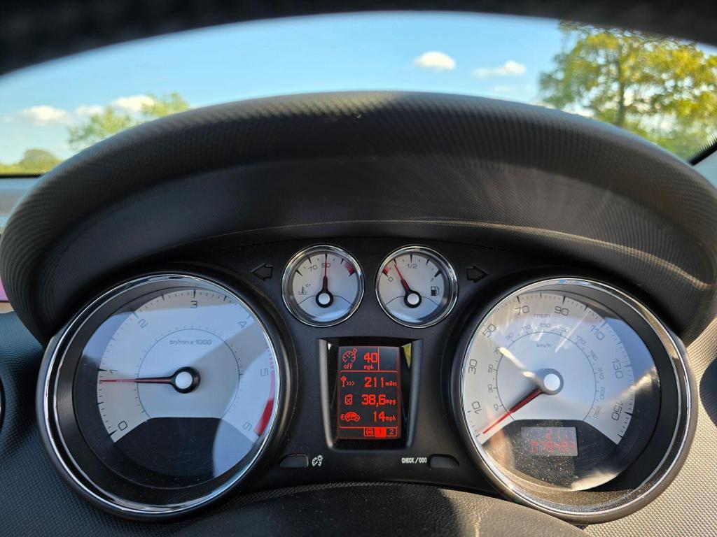 PEUGEOT 308 2.0 HDi GT 2010