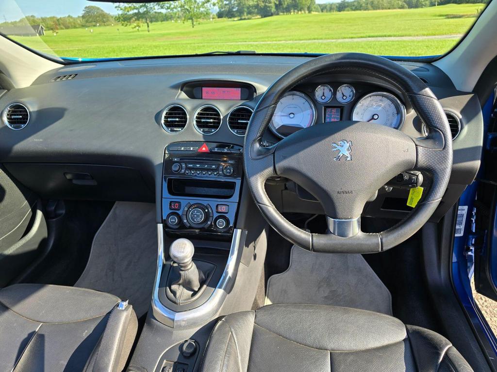 PEUGEOT 308 2.0 HDi GT 2010