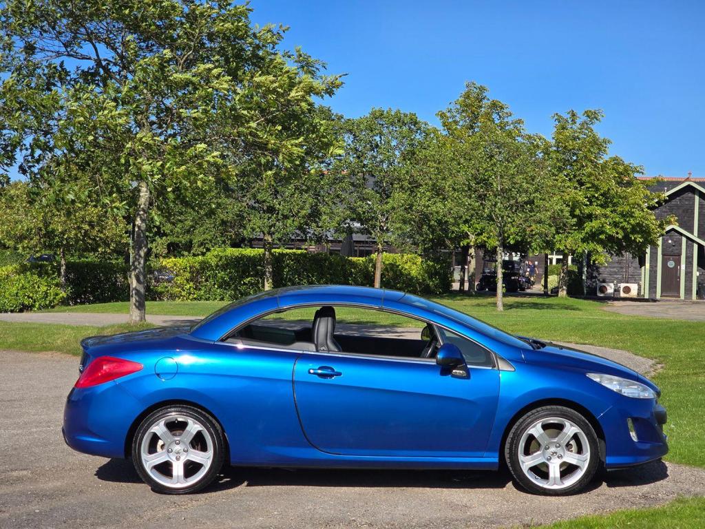 PEUGEOT 308 2.0 HDi GT 2010